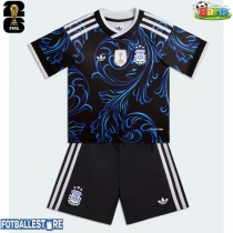 Argentina Bortedraktsett Barn VM 2026 Kortermet (+ Korte bukser)